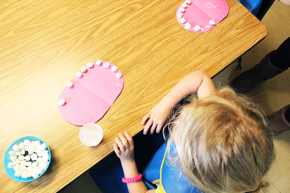 1-CNS-teeth-brushing-art-project-glue-marshmellows